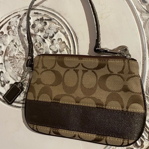 Coach Mini Wrislet - Picture 2 of 3